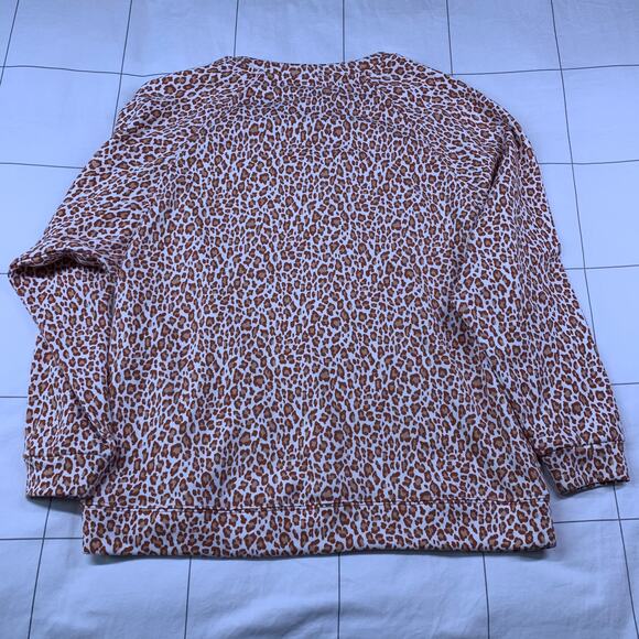 Lou & Grey Leopard Print Pullover Womens Small NWT Oversized Soft Terry Casual - Picture 4 of 8